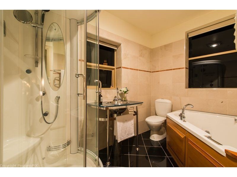 11/80-82 Hampden Road, Battery Point TAS 7004