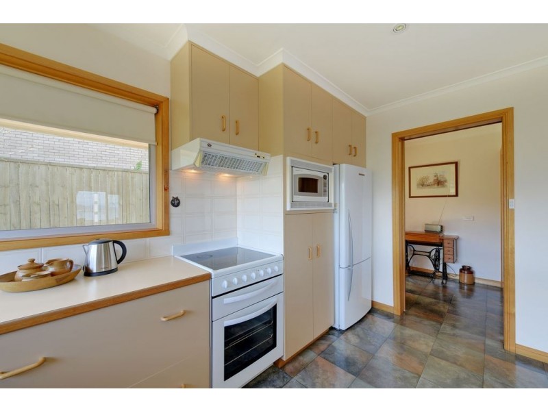 82 Maluka Terrace, Bellerive TAS 7018