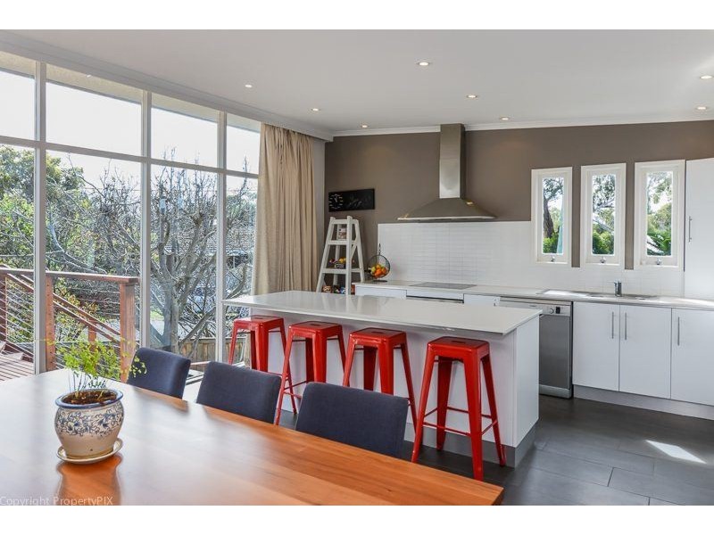 17 Woodhurst Road, Seven Mile Beach TAS 7170