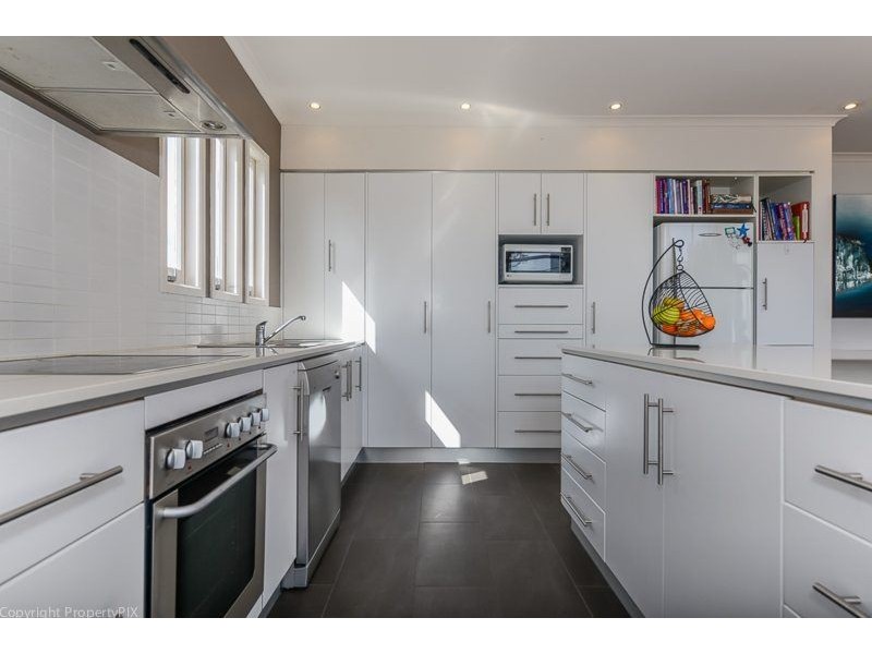 17 Woodhurst Road, Seven Mile Beach TAS 7170