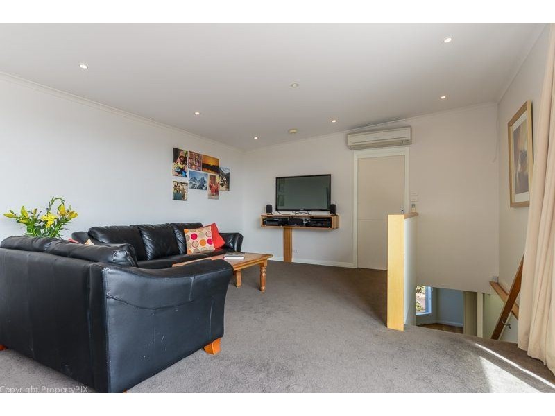 17 Woodhurst Road, Seven Mile Beach TAS 7170