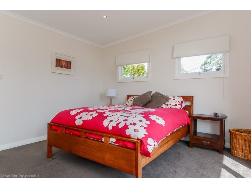 17 Woodhurst Road, Seven Mile Beach TAS 7170