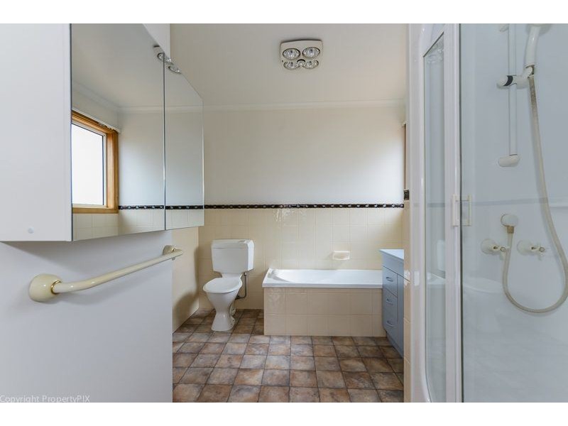 1/6 Pembroke Place, Bellerive TAS 7018