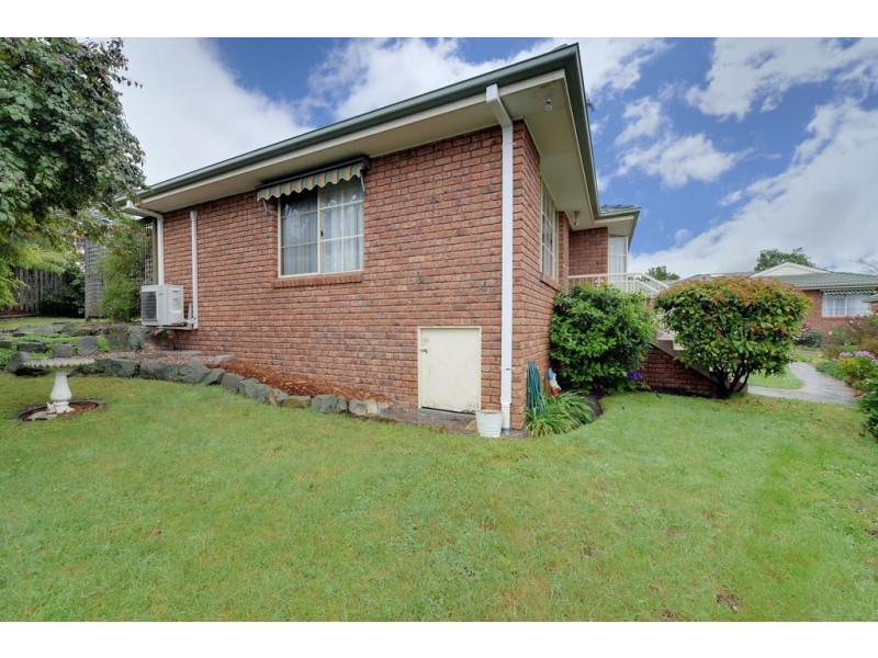 7/10 Lowelly Road, Lindisfarne TAS 7015