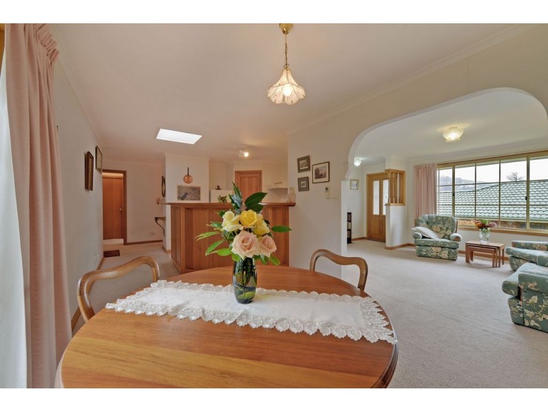7/10 Lowelly Road, Lindisfarne TAS 7015