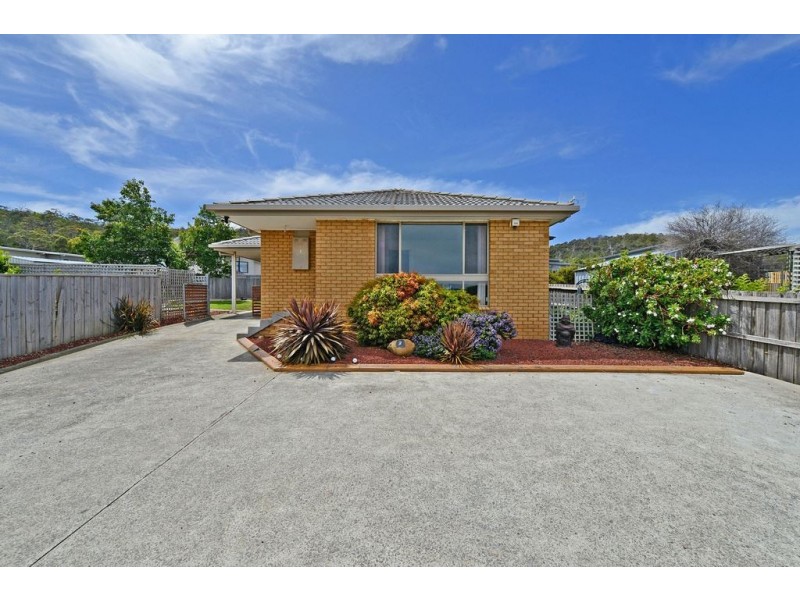 2/128 Oakdowns Estate, Oakdowns TAS 7019