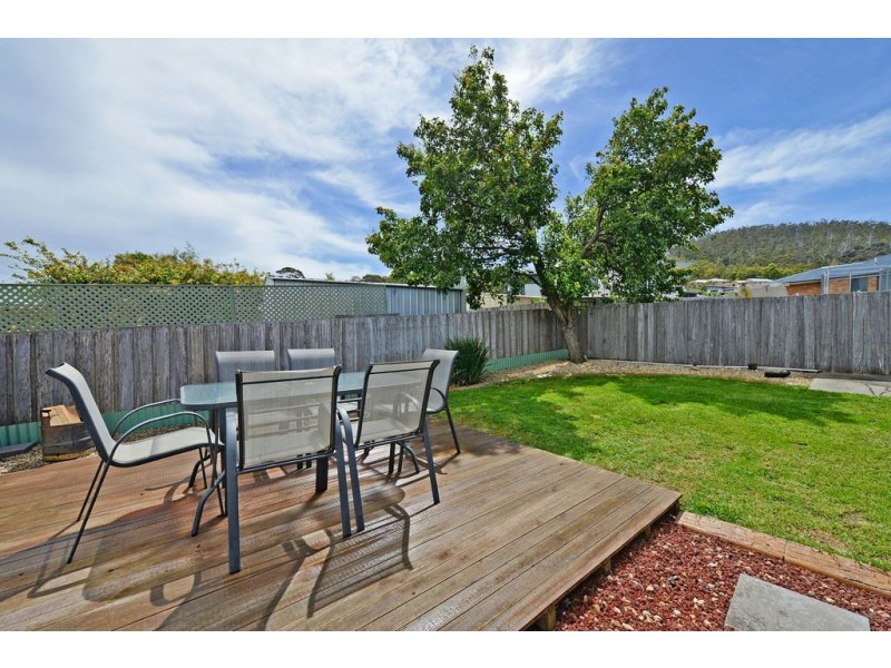 2/128 Oakdowns Estate, Oakdowns TAS 7019