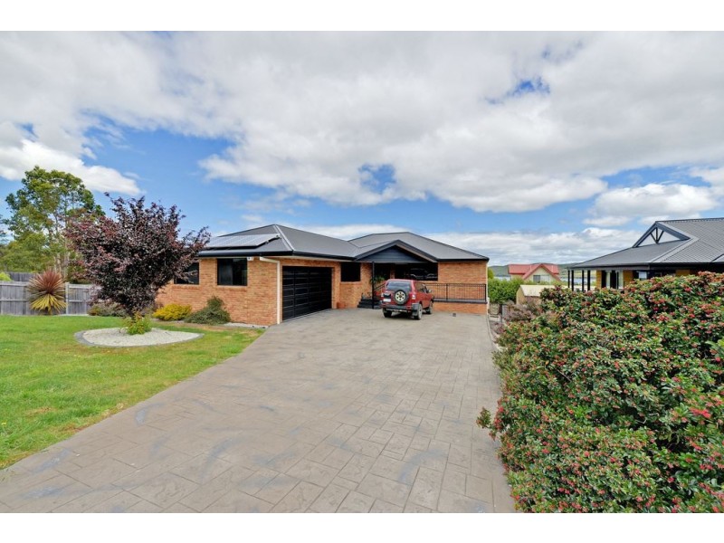 3 Ivy Close, Oakdowns TAS 7019