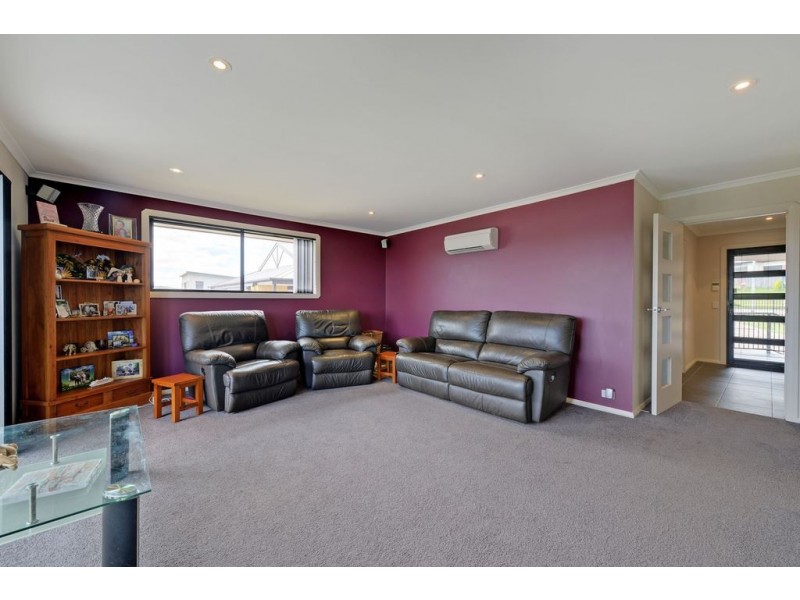 3 Ivy Close, Oakdowns TAS 7019