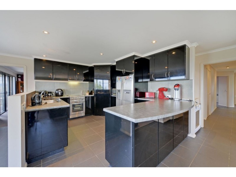 3 Ivy Close, Oakdowns TAS 7019