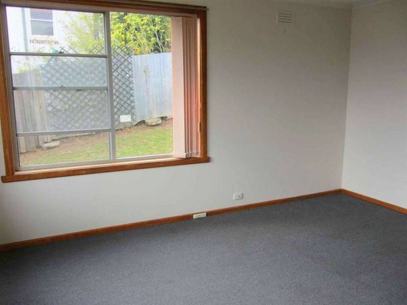 2/2A First Avenue, West Moonah TAS 7009