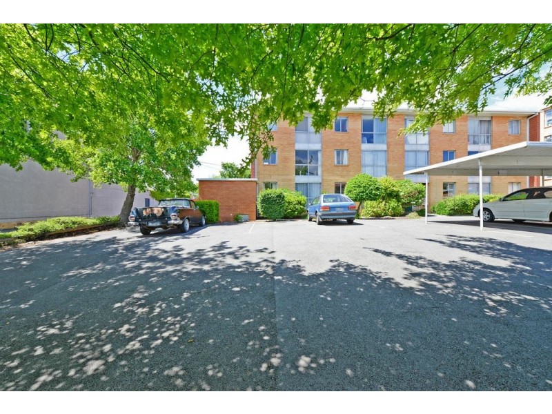 8/22 Runnymede Street, Battery Point TAS 7004