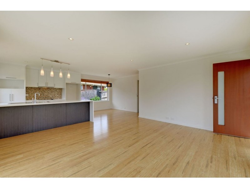 70 Woodlands Drive, Blackmans Bay TAS 7052
