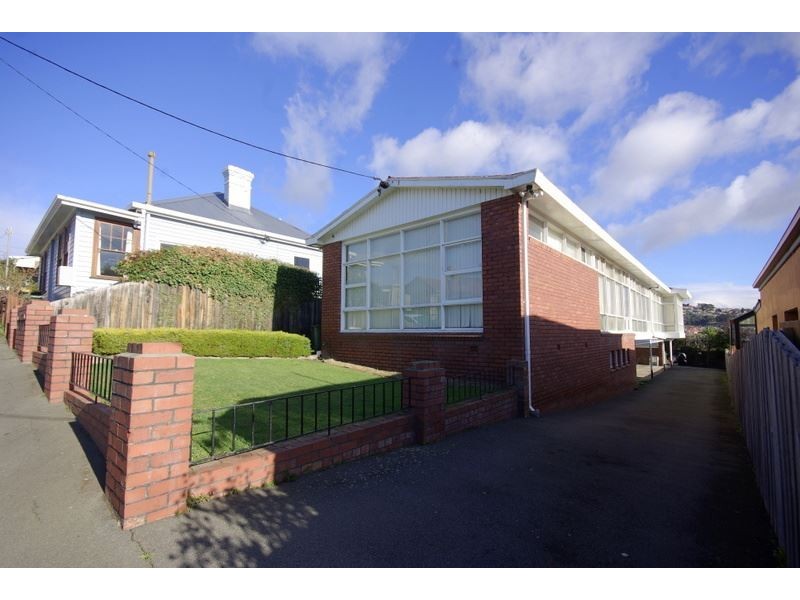 2/145 Patrick Street, West Hobart TAS 7000