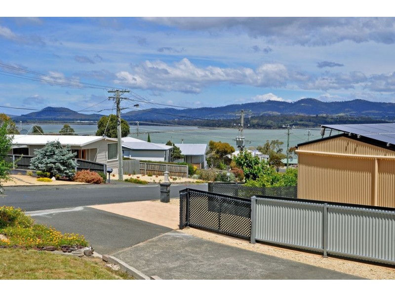 8 San Francisco Street, Midway Point TAS 7171