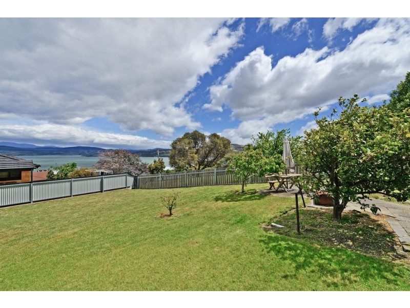 8 San Francisco Street, Midway Point TAS 7171