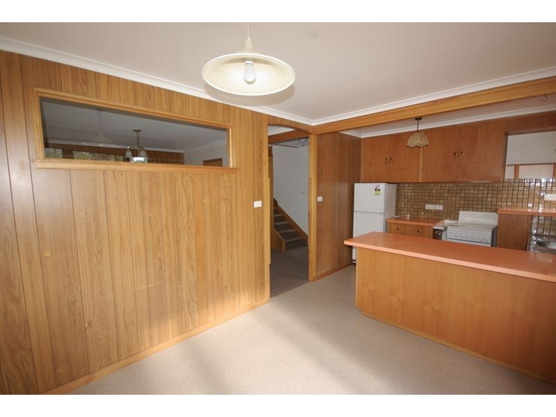 2/2 Clifford Court, Howrah TAS 7018