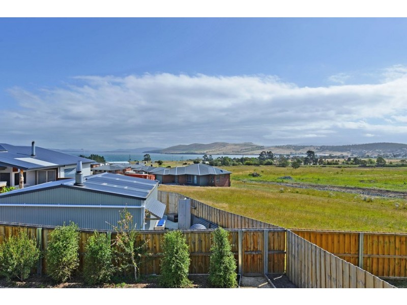38 Millview Drive, Oakdowns TAS 7019