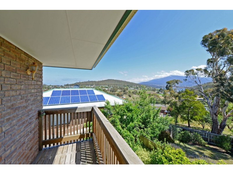 2/3 Llenroc Street, Geilston Bay TAS 7015