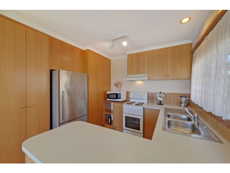 2/3 Llenroc Street, Geilston Bay TAS 7015