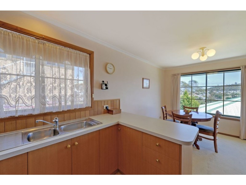2/3 Llenroc Street, Geilston Bay TAS 7015