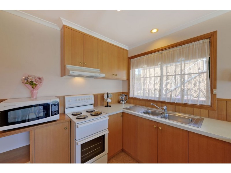 2/3 Llenroc Street, Geilston Bay TAS 7015