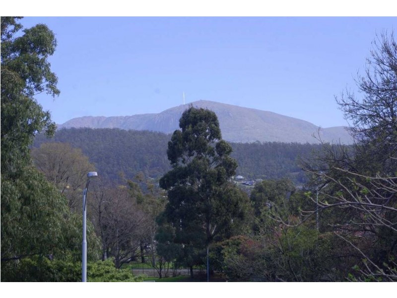 175 Brooker Avenue, Glebe TAS 7000