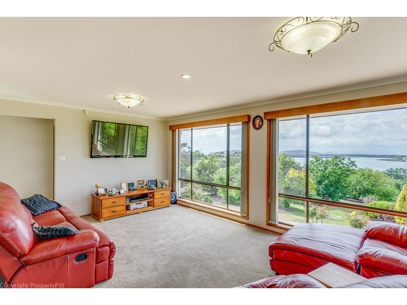 272 South Arm Road, Lauderdale TAS 7021