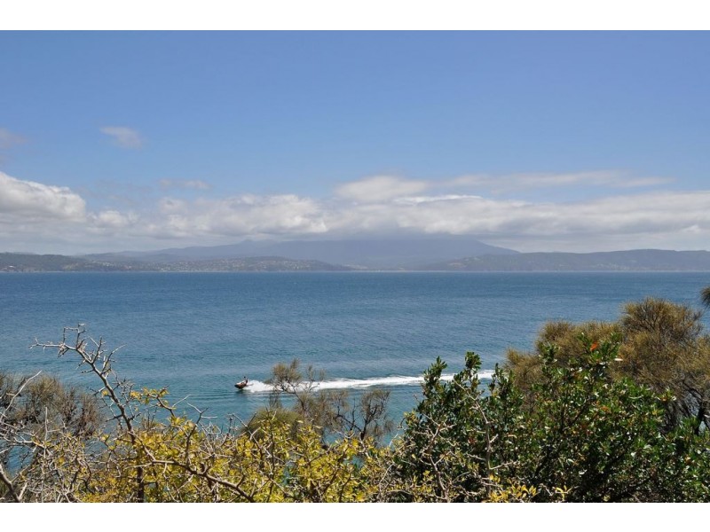 137 Blessington Street, South Arm TAS 7022