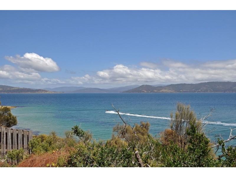 137 Blessington Street, South Arm TAS 7022