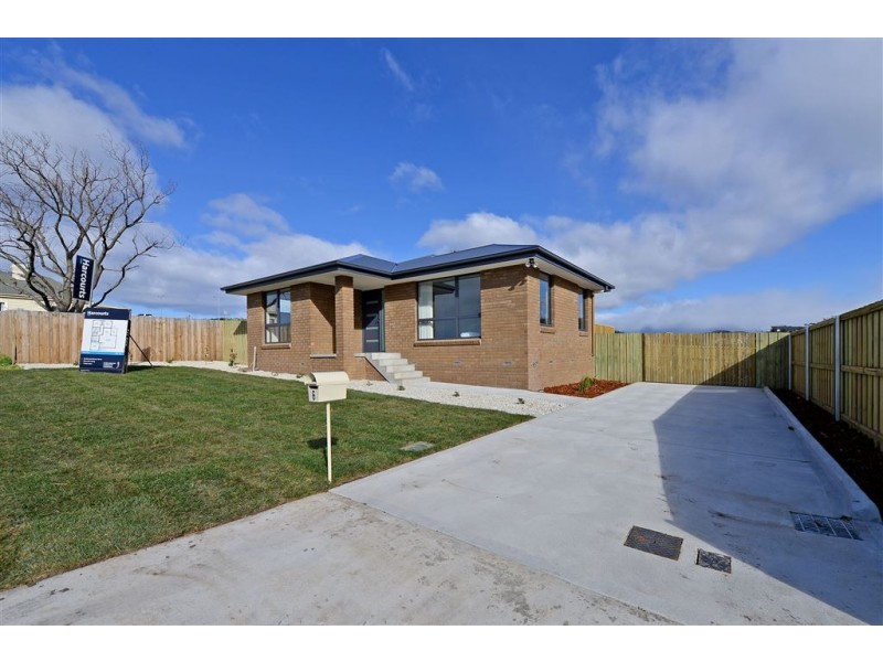 6 Ernest Road, Rokeby TAS 7019