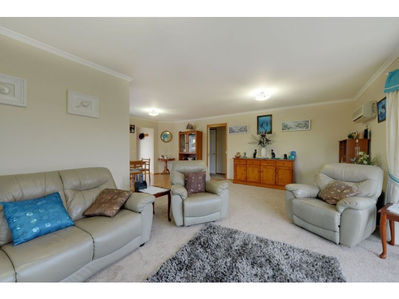 52 Winston Avenue, Seven Mile Beach TAS 7170