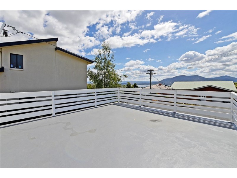 64 Ashbourne Grove, West Moonah TAS 7009