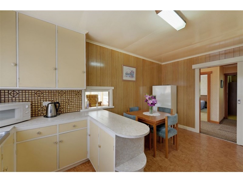 64 Ashbourne Grove, West Moonah TAS 7009