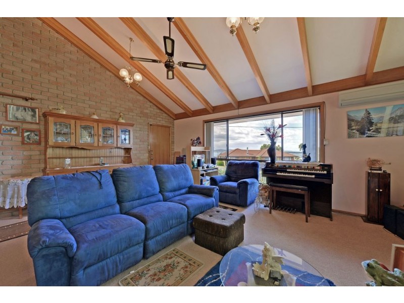 1 Singapore Street, Midway Point TAS 7171