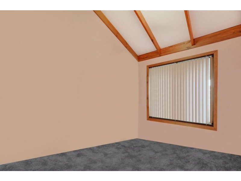 1 Singapore Street, Midway Point TAS 7171