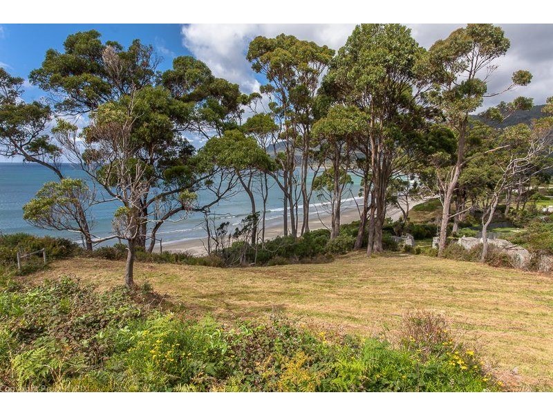 393 Pirates Bay Drive, Eaglehawk Neck TAS 7179