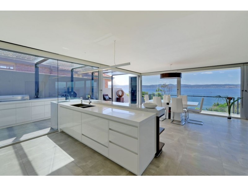 688a Sandy Bay Road, Sandy Bay TAS 7005