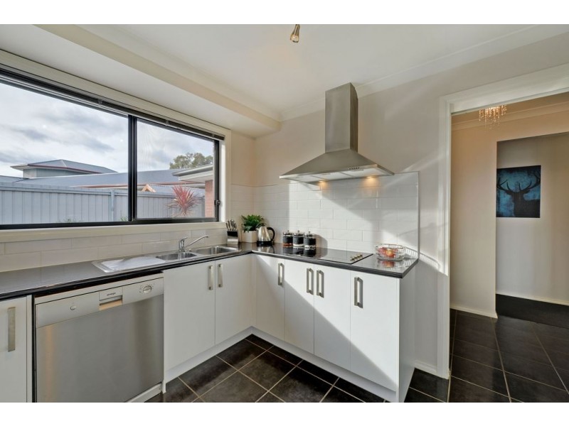 18 Travers Court, Claremont TAS 7011