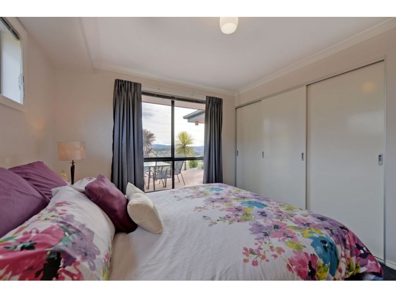 18 Travers Court, Claremont TAS 7011