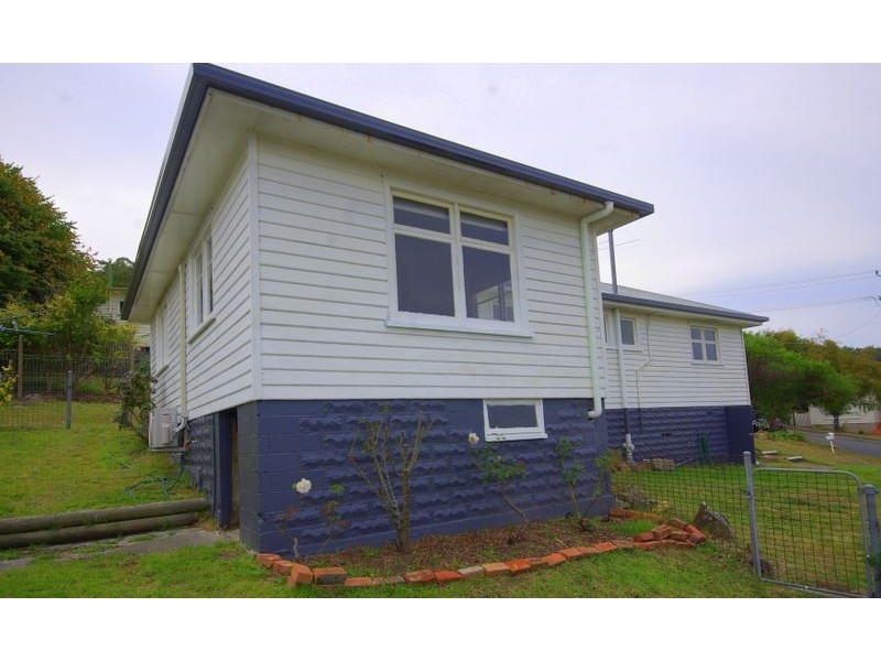 36 River Street, Bellerive TAS 7018
