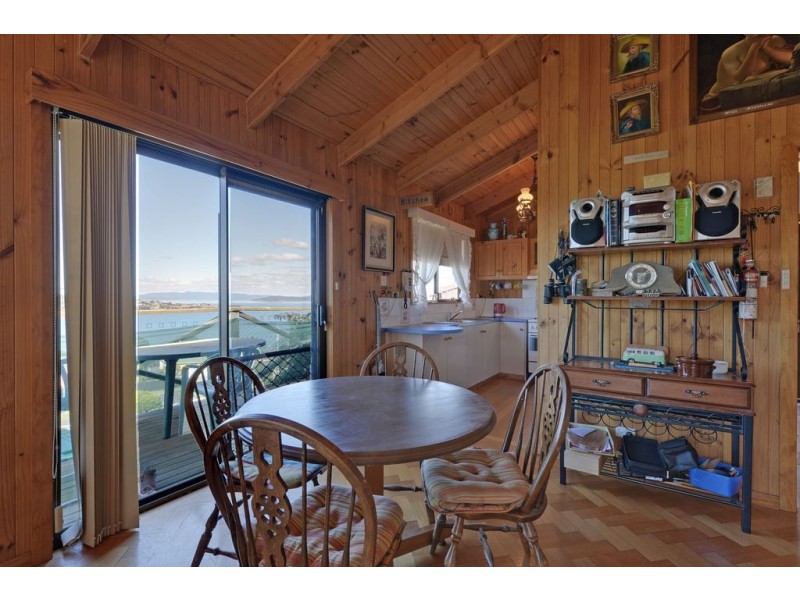 1 Brown Hawk Road, Primrose Sands TAS 7173