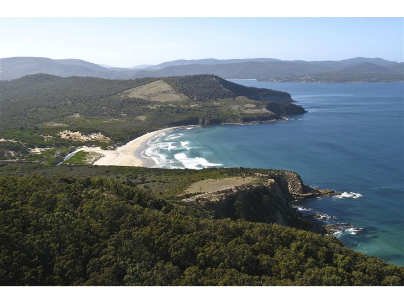 863 Roaring Beach Road, Nubeena TAS 7184