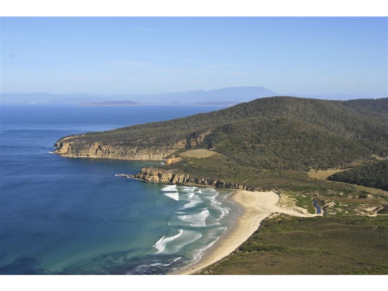 863 Roaring Beach Road, Nubeena TAS 7184