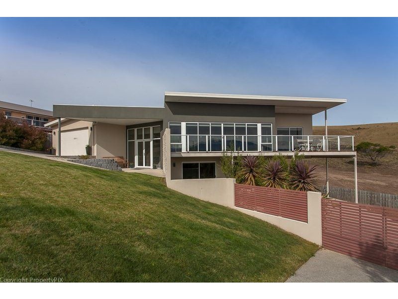 53 Spinnaker Crescent, Tranmere TAS 7018