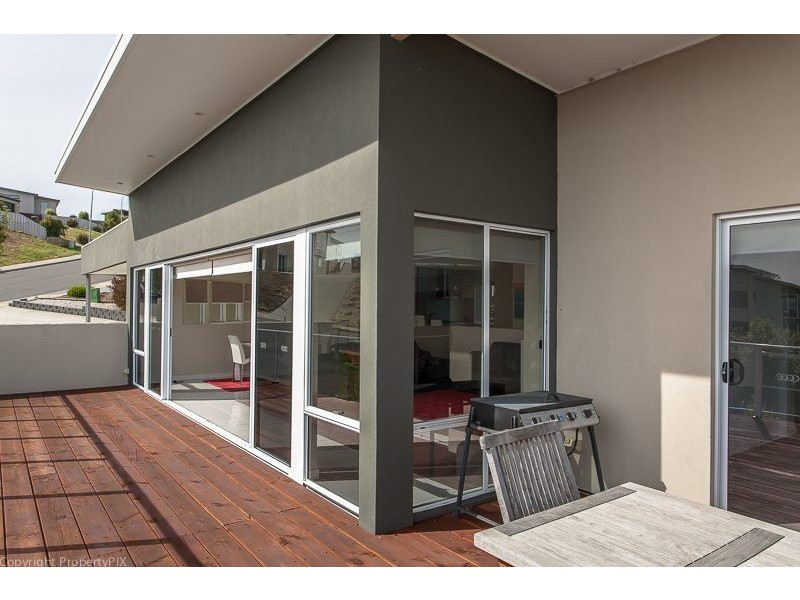 53 Spinnaker Crescent, Tranmere TAS 7018