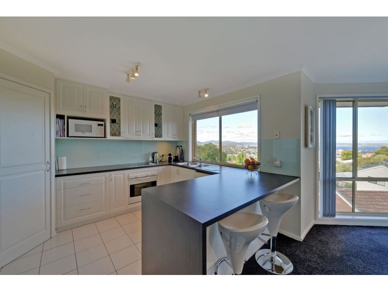 8 Rosina Court, Mount Stuart TAS 7000