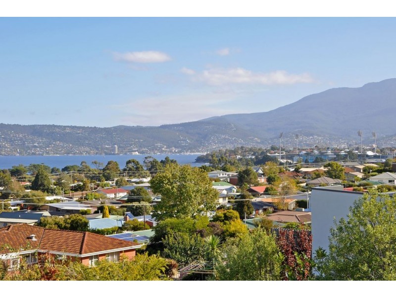 52 Wentworth Street, Bellerive TAS 7018