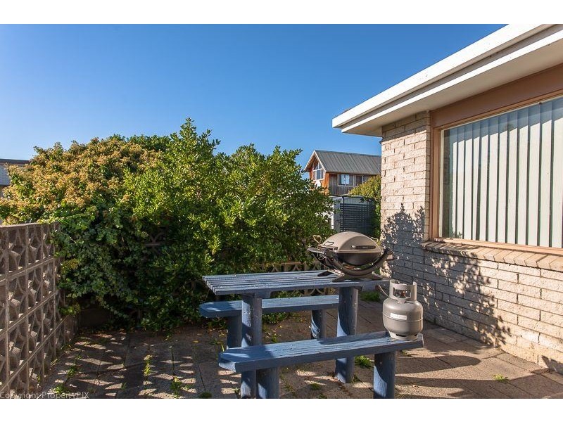 2/45 Bangalee Street, Lauderdale TAS 7021