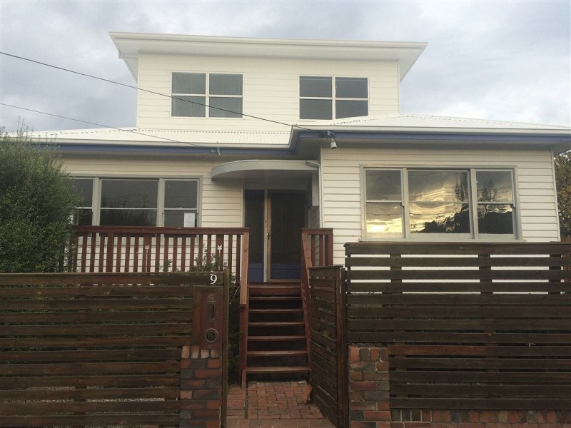 9 Forster Street, New Town TAS 7008